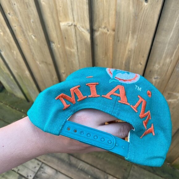 Vintage Miami Dolphins Embroidered NFL Baseball Hat Blue - Picture 10 of 11